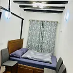 Apparemment Tour Eiffel- La Motte Picquet Grenelle