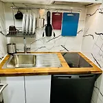 Apparemment Tour Eiffel- La Motte Picquet Grenelle